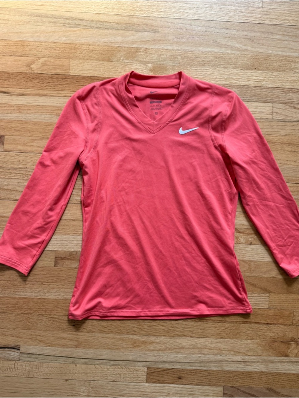 NikeCourt Dri-FIT UV Victory
Women's 3/4-Sleeve Tennis Top size XS